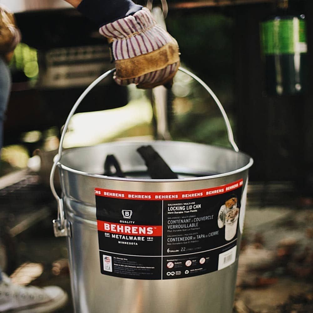 Galvanized Steel Multi-Use/Garbage Can with Locking Lid, 22-L (6 US gal)