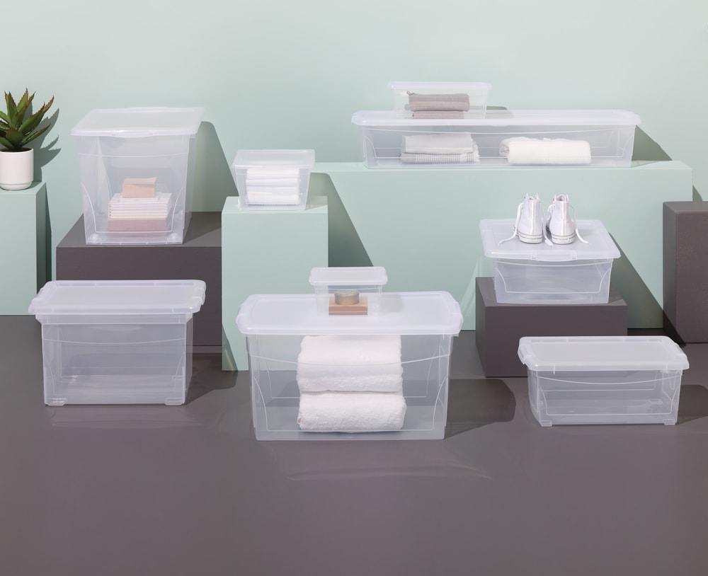 type A Clarity Transparent Storage Box with Lid, 60-L