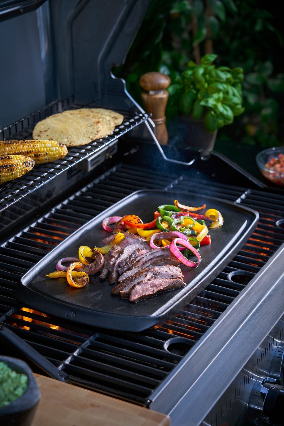 Signature Cast Iron Reversible Grill & Griddle, BBQ & Oven Safe, Black, 20-in x 10-in